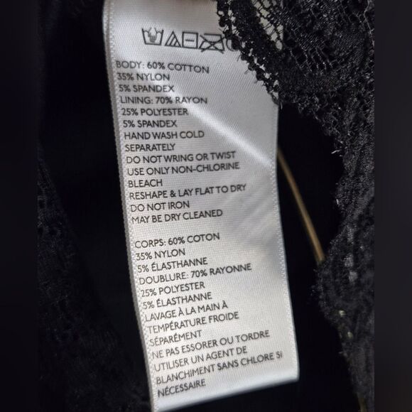 Kimchi Blue Lace Romper w Cap Sleeves Sz S Black - Picture 10 of 14